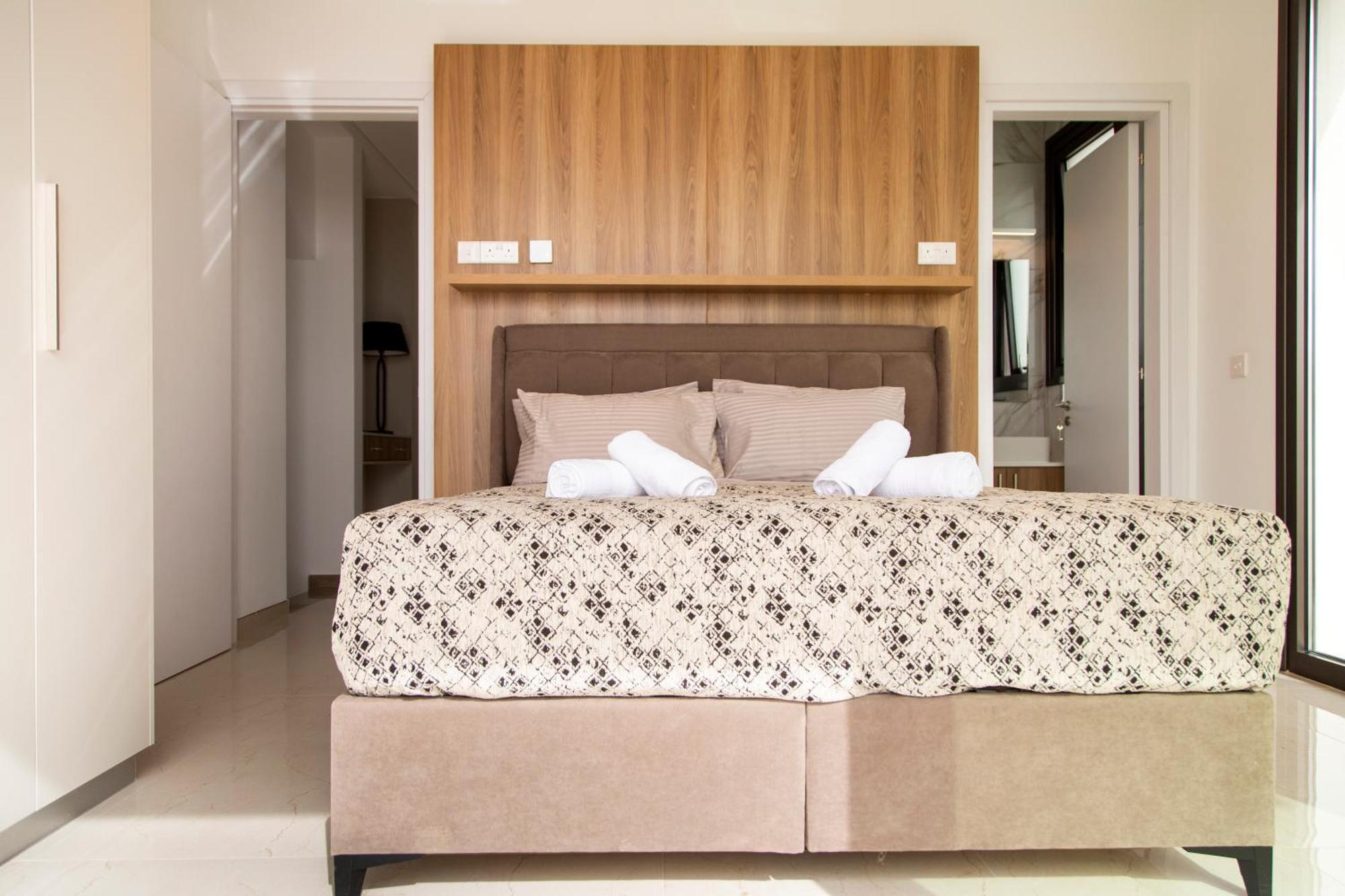 Santa Barbara Seafront Villas W Jacuzzi Pool パ フォス エクステリア 写真